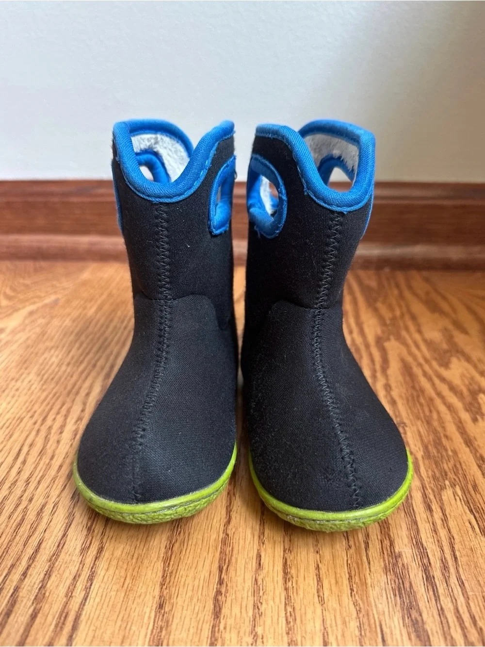 Bogs Baby Boots Waterproof Size 5 Black